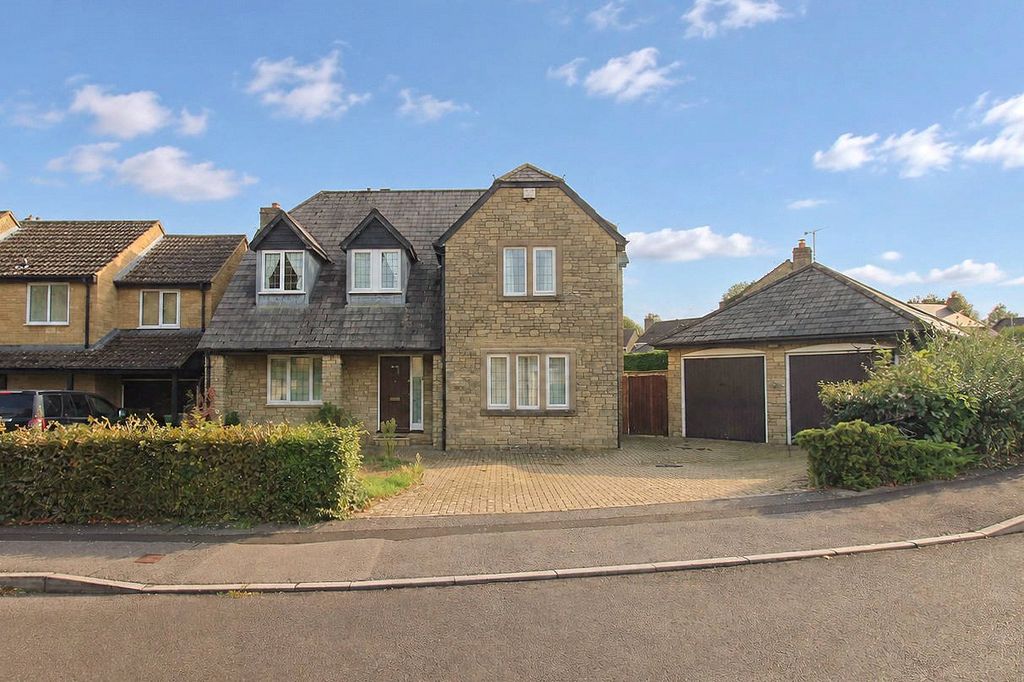 Property photo 1 of 23 Picture No. 02