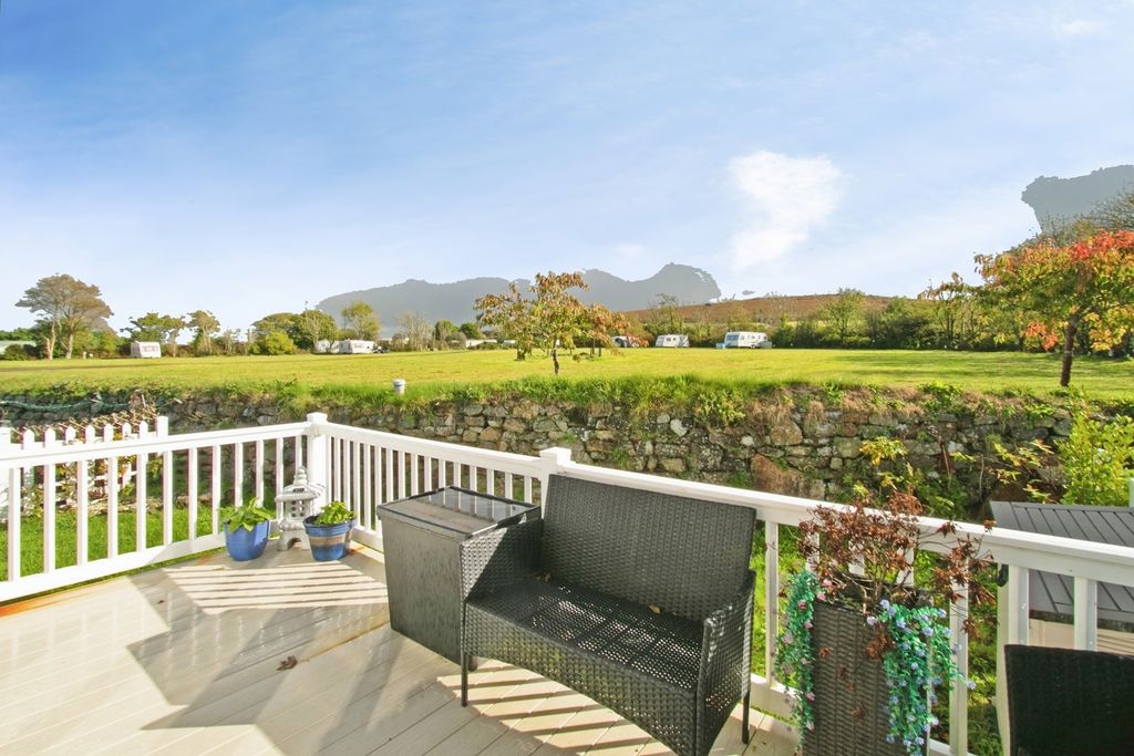Property photo 2 of 18 Pbox-Img.Jpg