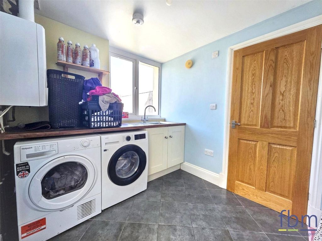 Additional image 10 of 4 bed terraced house for saleArgyle Street, Pembroke Dock, Pembrokeshire SA72