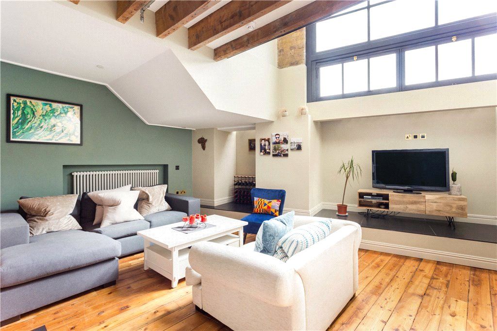 Property photo 2 of 15 Picture No. 31