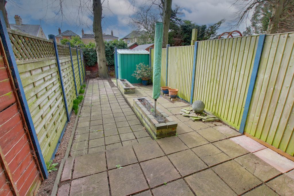 Property photo 2 of 7