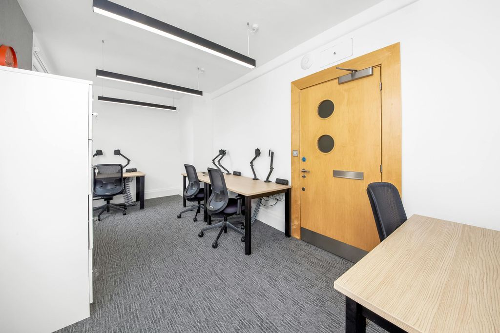 Property photo 2 of 16 Mg_00602.Jpg