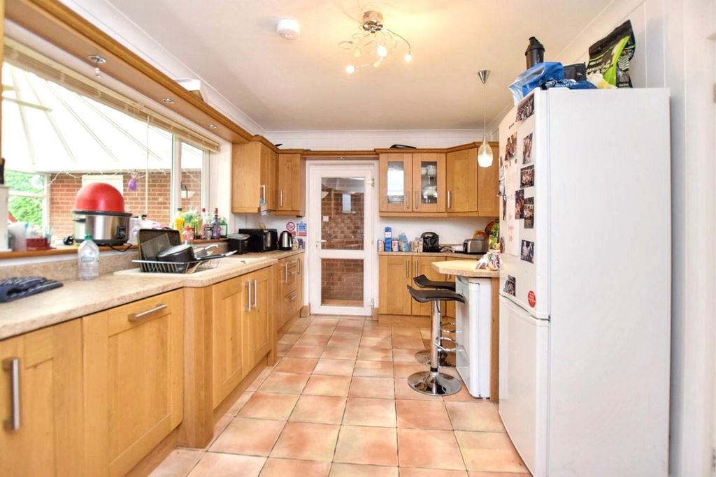 Property photo 2 of 13 4Lsifyla0Um_Cf6Olfqvpw (1).Jpg