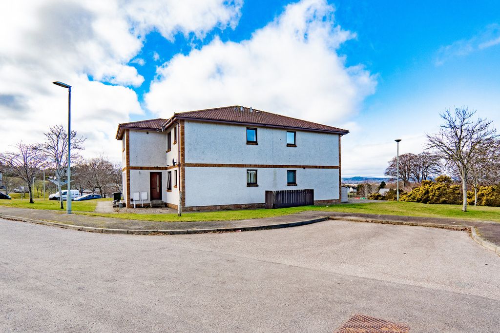 Additional image 18 of 2 bed flat for saleMurray Terrace, Inverness IV2