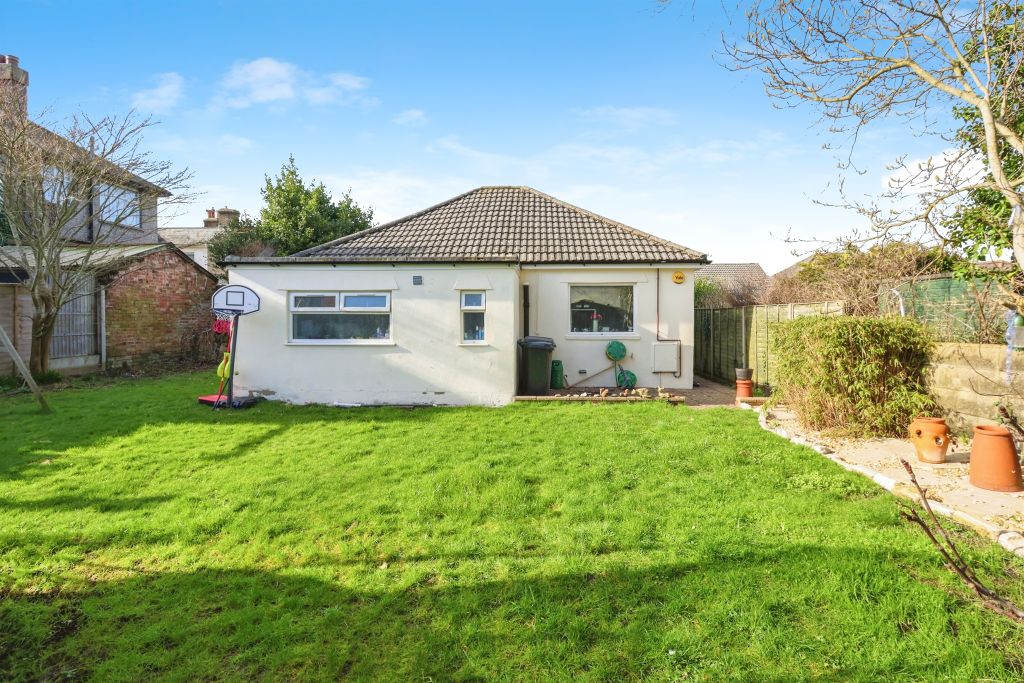 Property photo 2 of 12