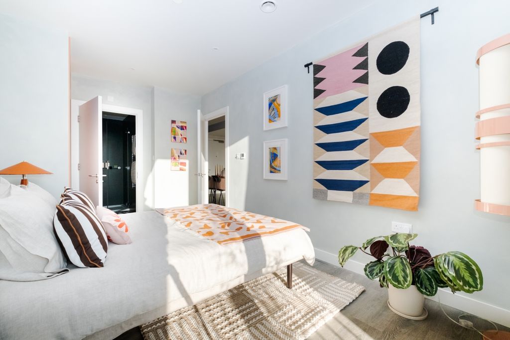 Property photo 3 of 9 Flat69€“Sandhu-Bui...