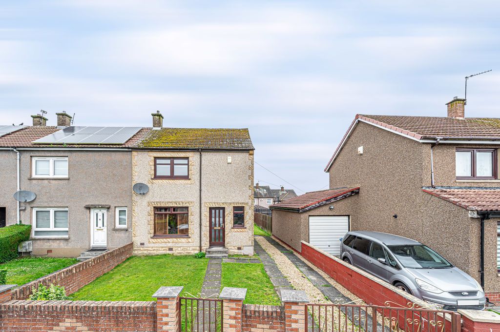 Property photo 1 of 18 External