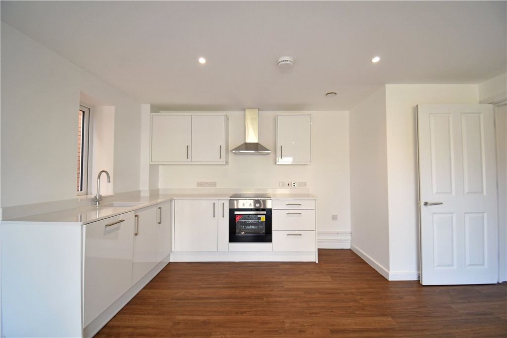 Property photo 2 of 11 Picture No. 05