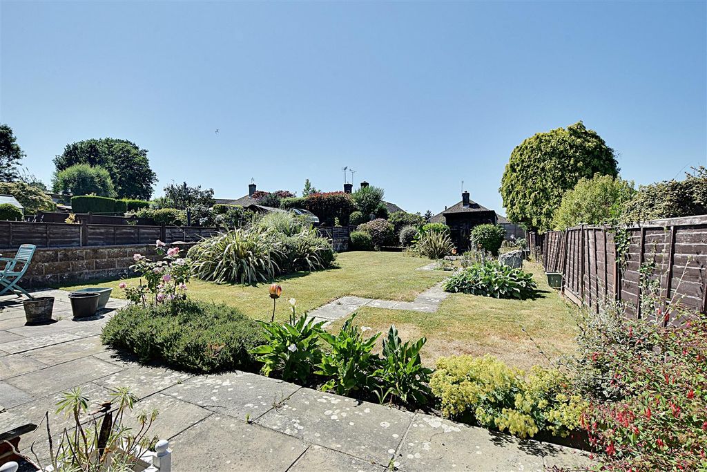Property photo 2 of 14