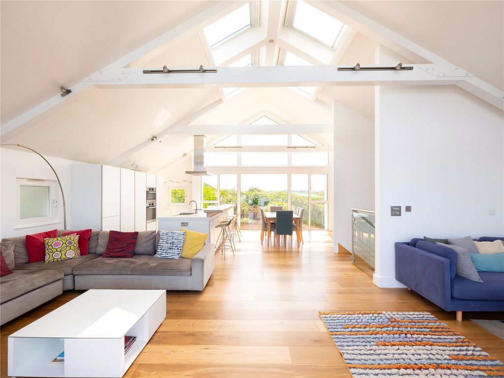 Property photo 3 of 18 Open Plan Living
