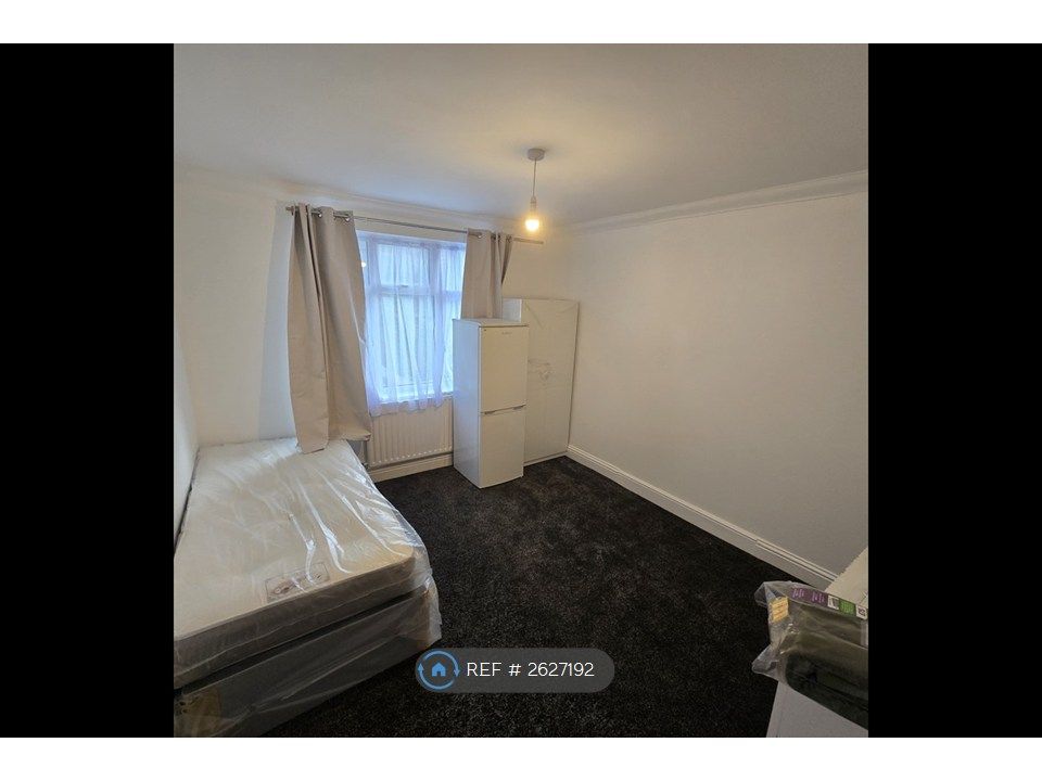 Property photo 2 of 3