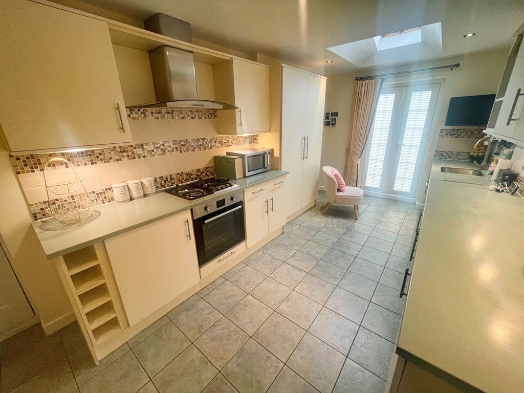 Property photo 2 of 23 Photo 6