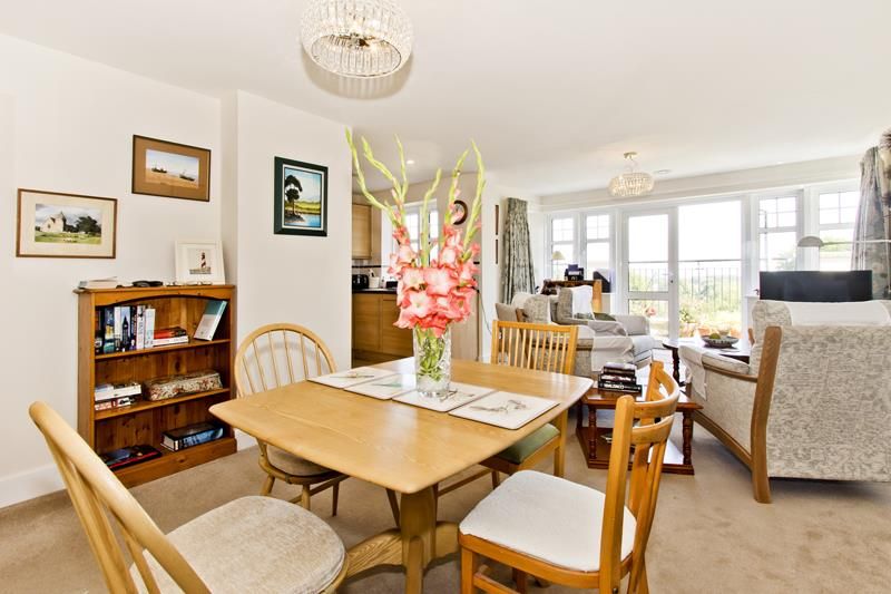 Property photo 3 of 22 Living/Dining