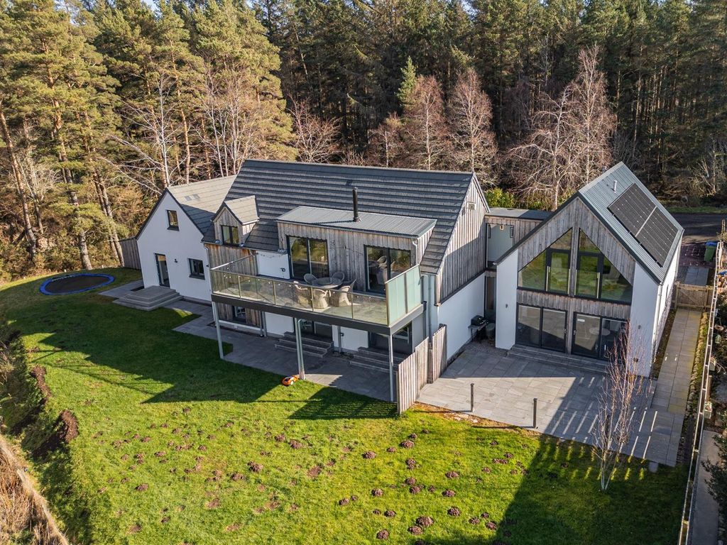 Property photo 2 of 50 B726A665-A1E3-4d80-ba43-376dc04A7E92.Jpg