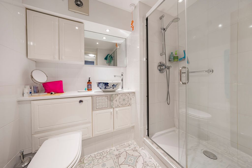 Property photo 3 of 13 Picture No. 09