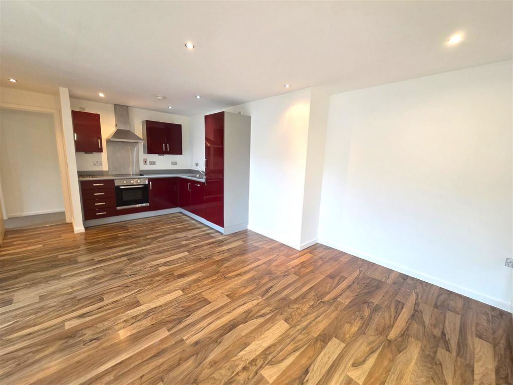 Property photo 2 of 11 Lounge Kitchen...Jpg