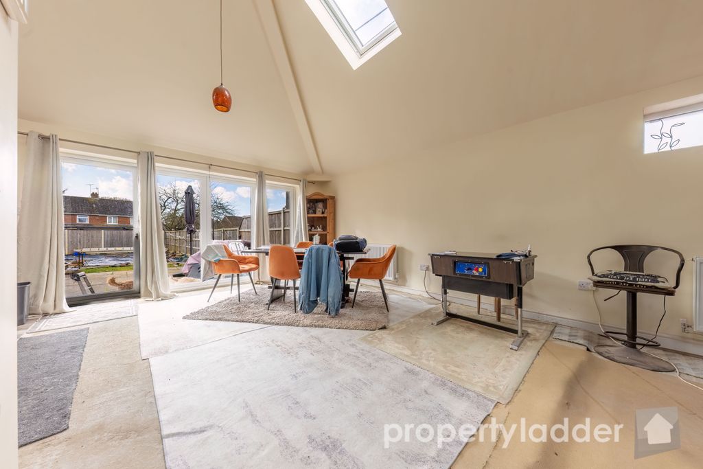 Property photo 3 of 18 Pl-9