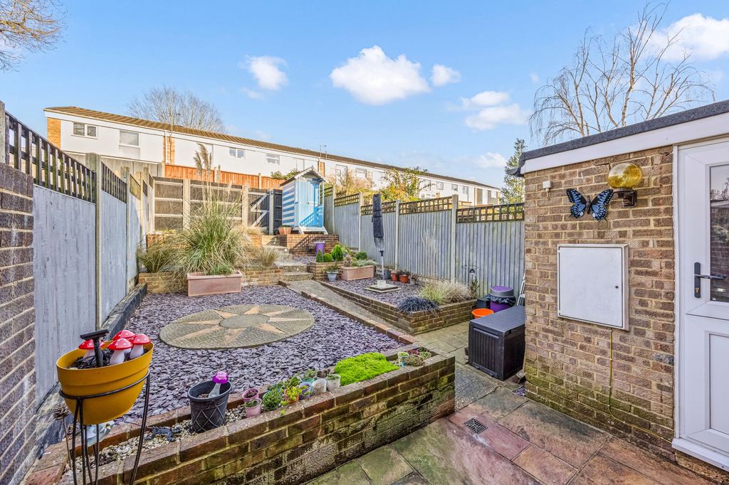 Property photo 2 of 15