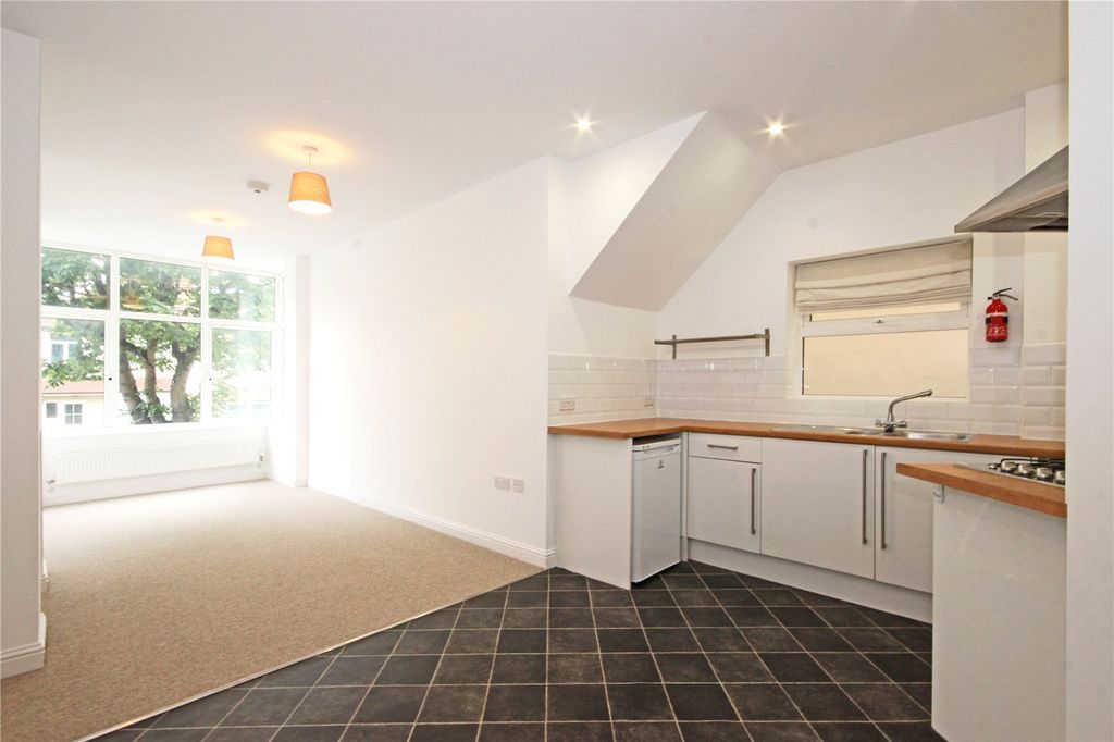 Property photo 1 of 8 Picture No. 08