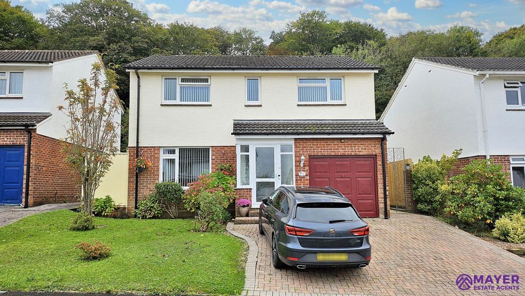 Property photo 1 of 23