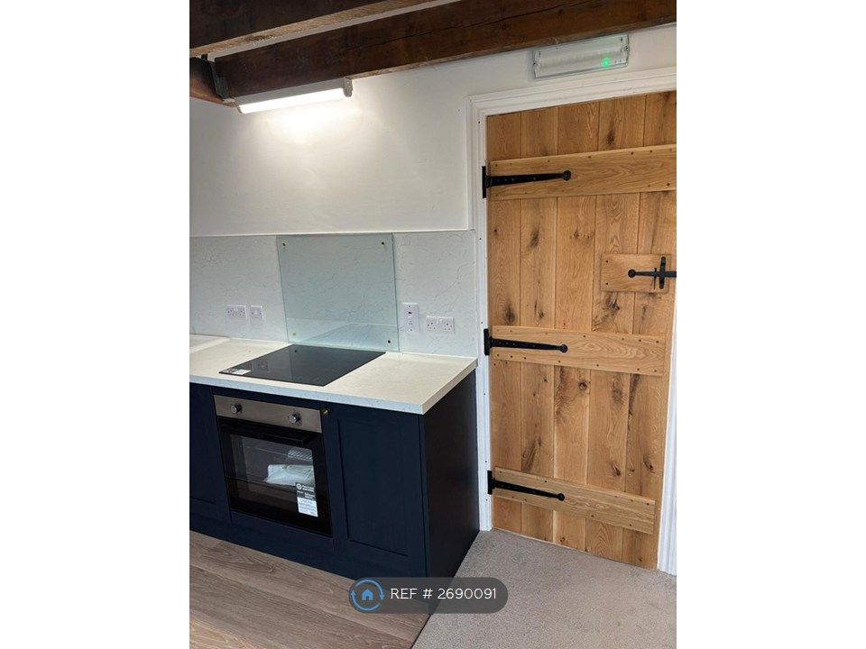 Property photo 2 of 5 Kitchen 2