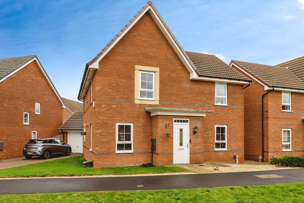 Property photo 1 of 19 Pbox-Img.Jpg