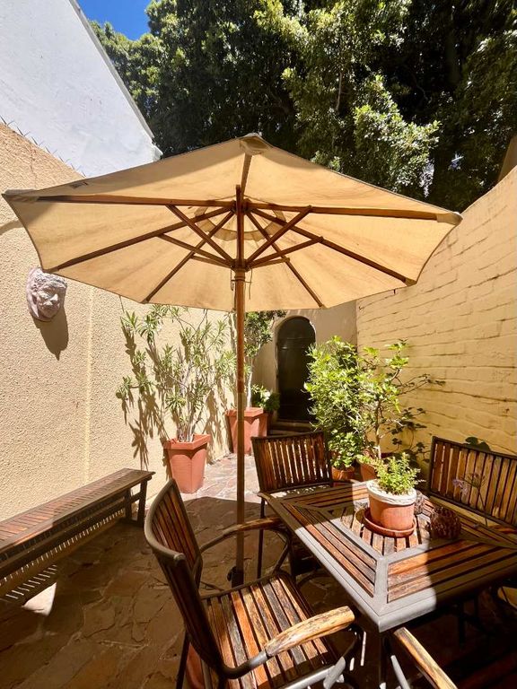 Property photo 2 of 22