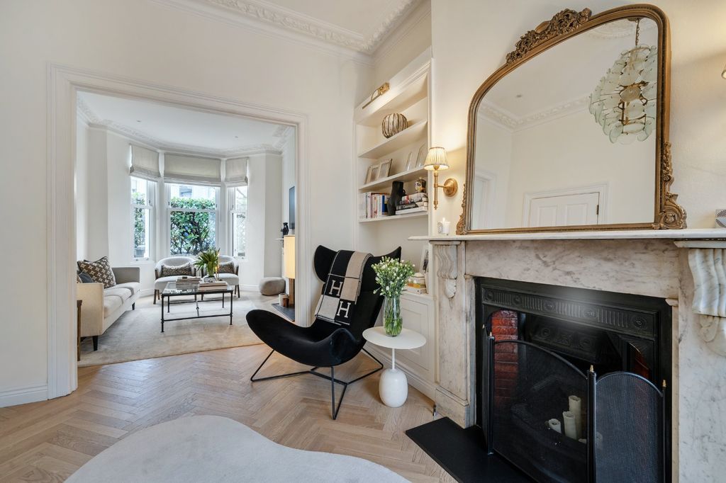 Property photo 2 of 26 Picture No. 34