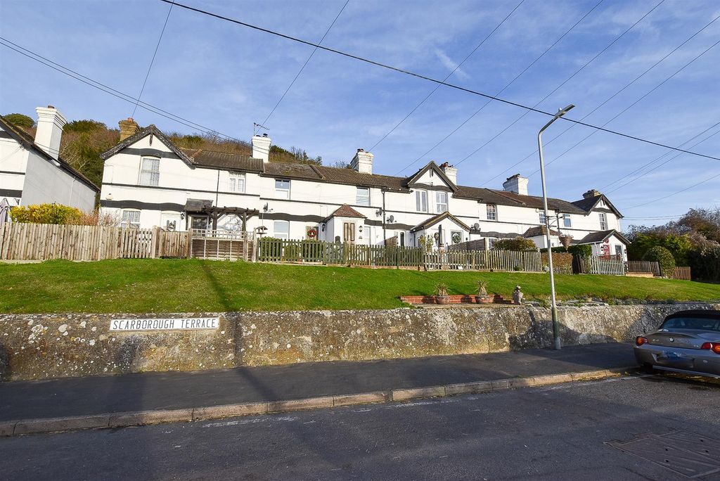 Property photo 1 of 17 Scarborough Terrace.Jpg