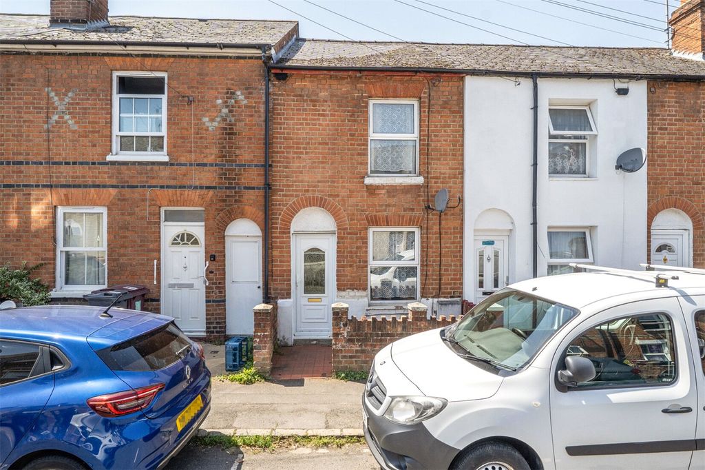 Property photo 1 of 23 Picture No. 05