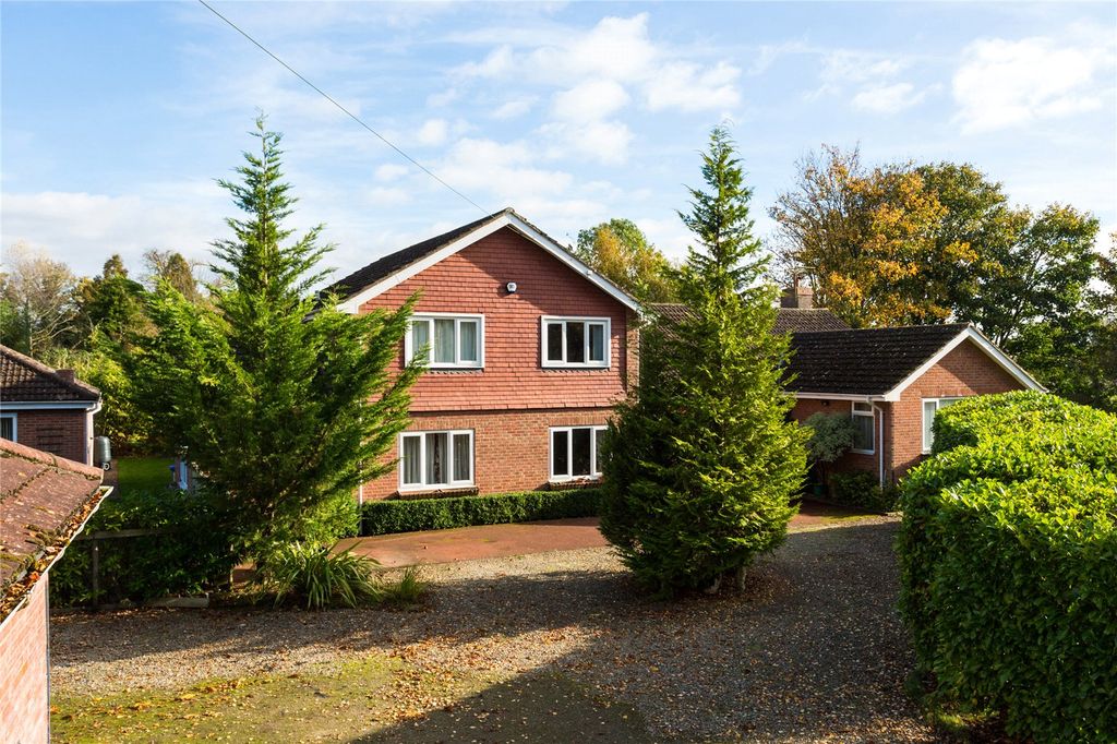 Property photo 1 of 18 Front External
