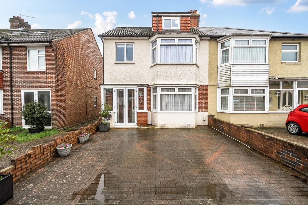 Property photo 2 of 22 1408426-2-698B5B4A641d2.Jpg