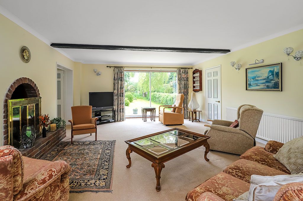 Property photo 3 of 18