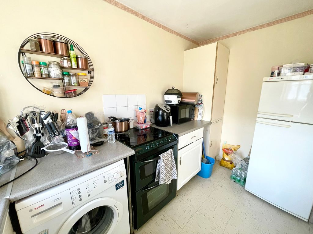 Property photo 3 of 23