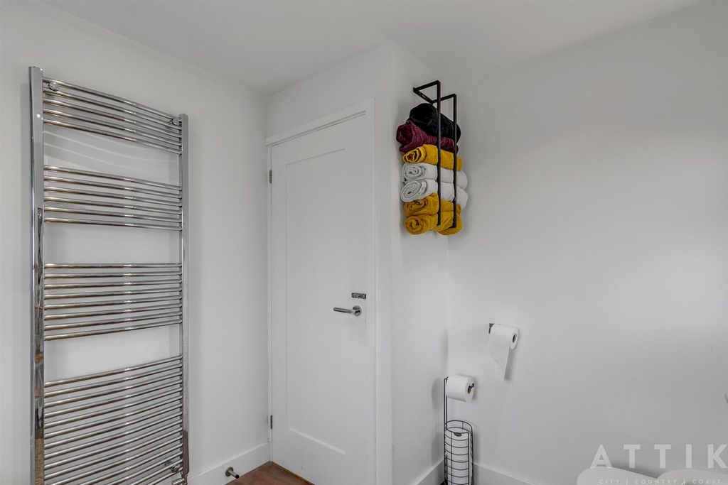 Additional image 22 of 3 bed semi-detached house for saleQueens Drive, Halesworth IP19