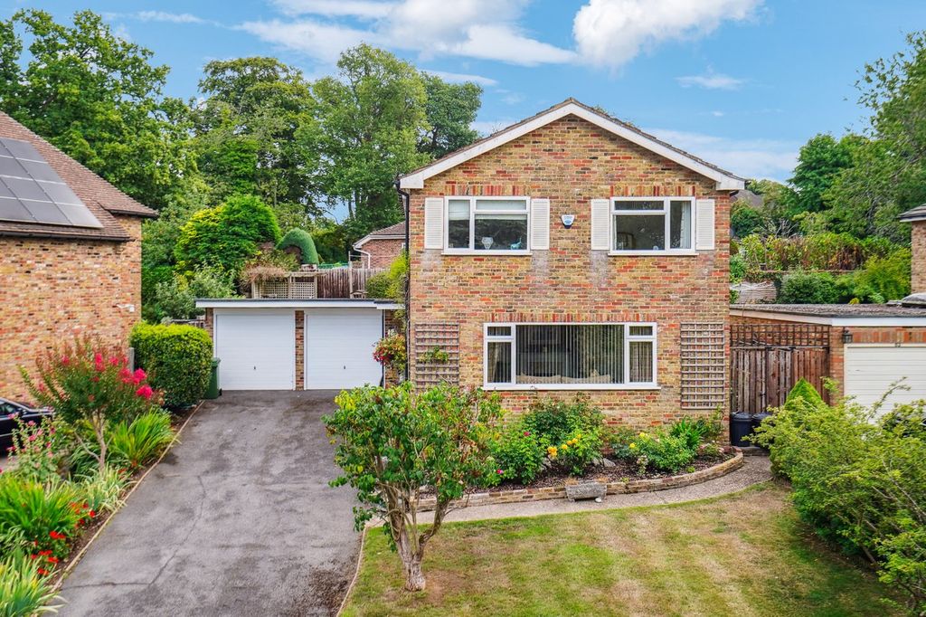 Property photo 1 of 17