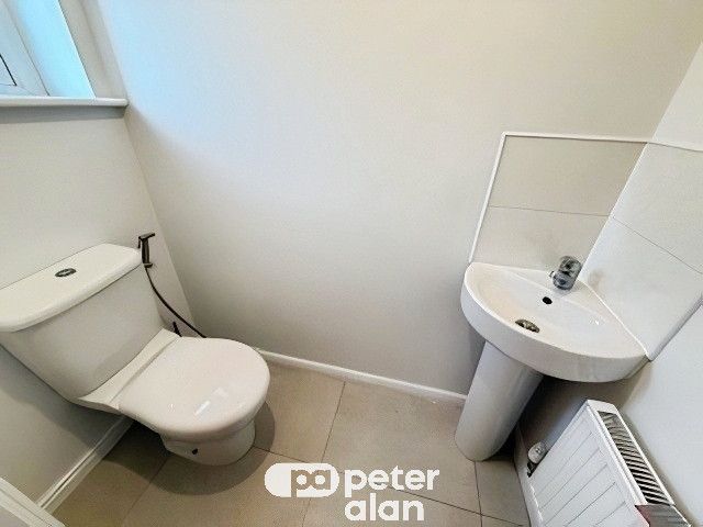 Property photo 3 of 10 Front