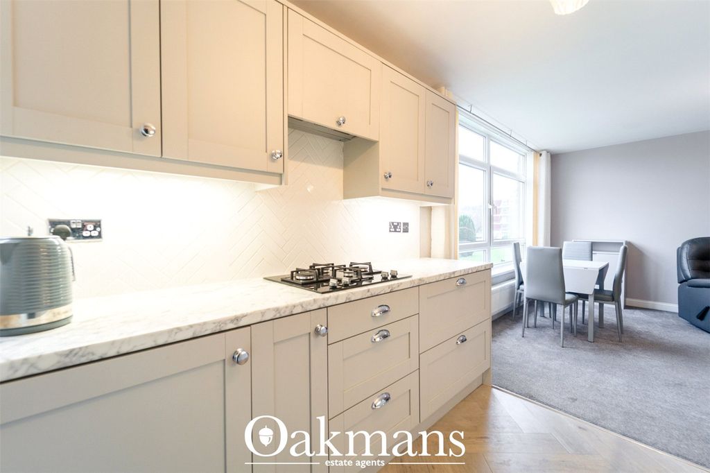 Property photo 3 of 26 Picture No. 08