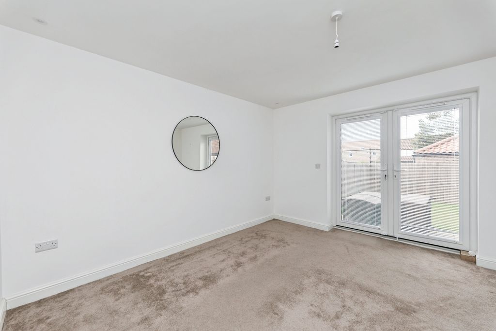 Additional image 6 of 3 bed semi-detached house for saleAire Close, Rawcliffe, Goole DN14