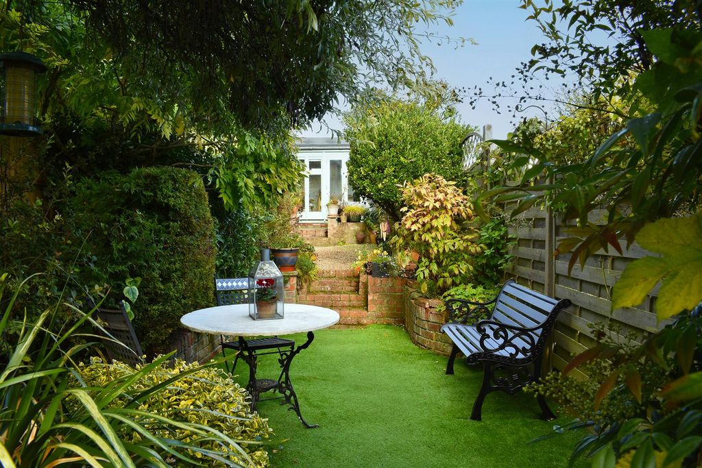 Property photo 3 of 17 2.Jpg