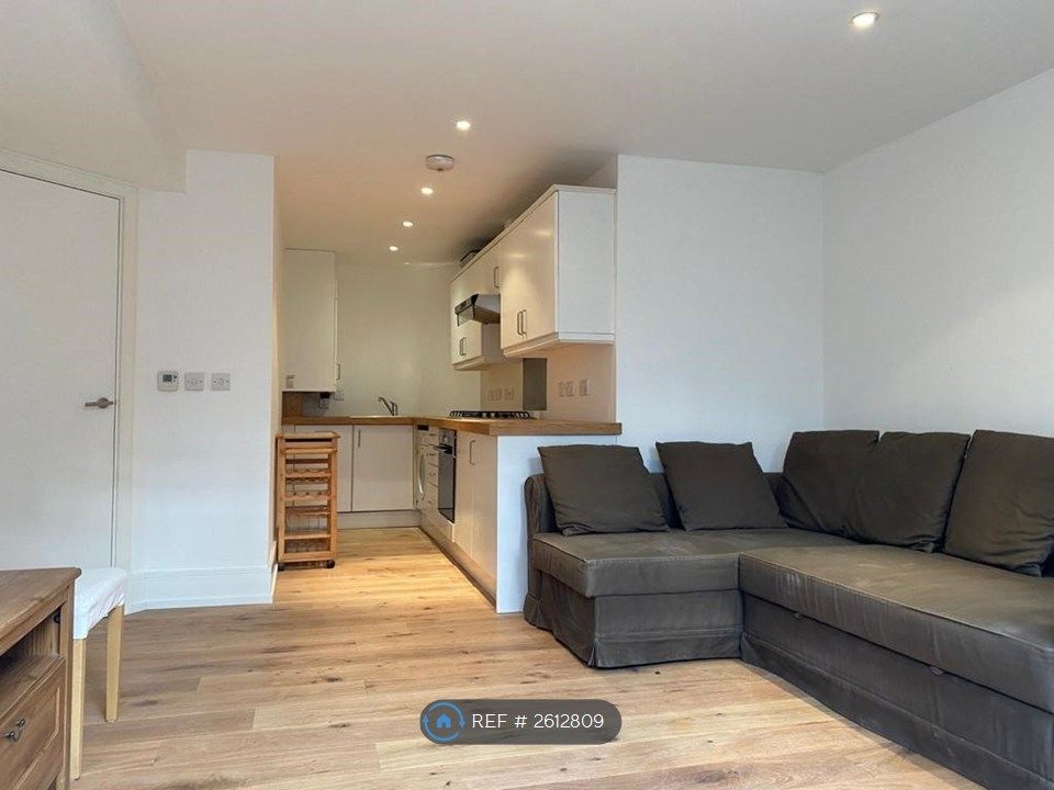 Property photo 1 of 7 Open Plan Lounge