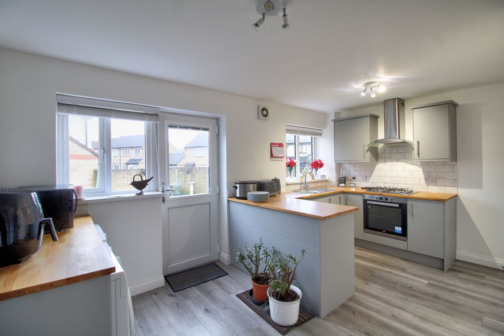 Property photo 2 of 22 20241220_131957040_Ios