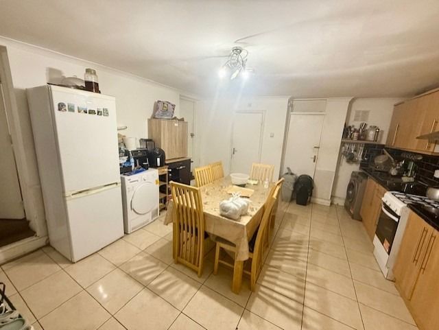 Property photo 1 of 12 4683320