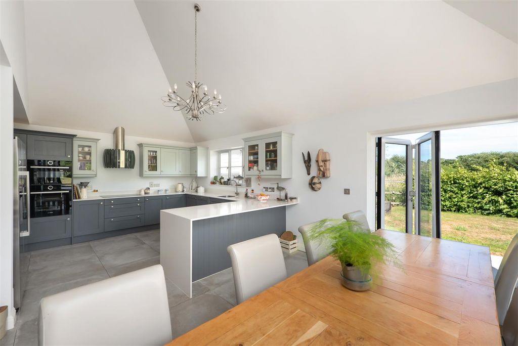 Property photo 2 of 31 The Drove, Chestfield, Whitstable