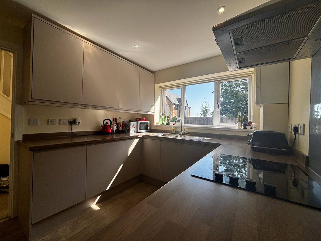 Property photo 3 of 11 Img_9891.Jpg