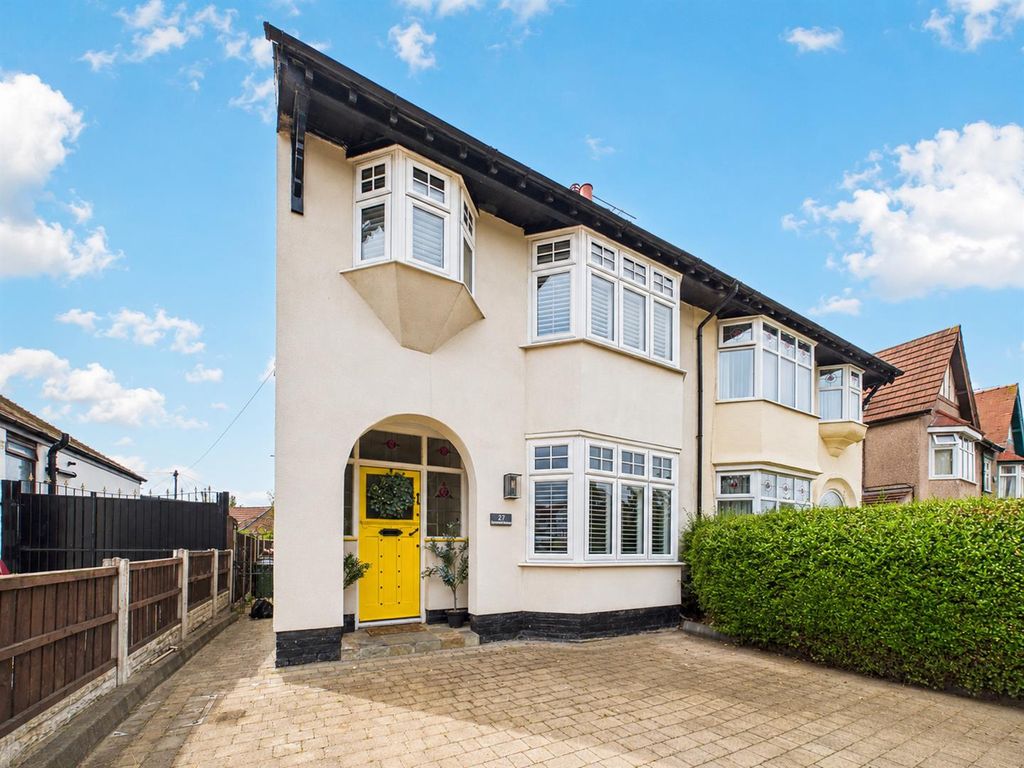 Property photo 1 of 41 c669931d-F210-436B-B85A-Ff132B1Acc27.Png