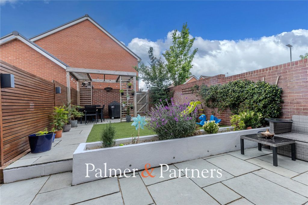 Property photo 2 of 21 Picture No. 03