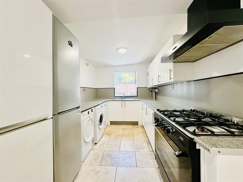 Property photo 1 of 16 Image00010.Jpeg