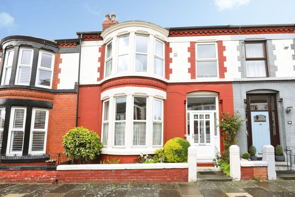 Property photo 1 of 15 Front