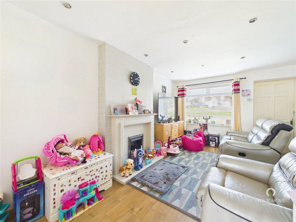 Property photo 3 of 9 Picture No. 10